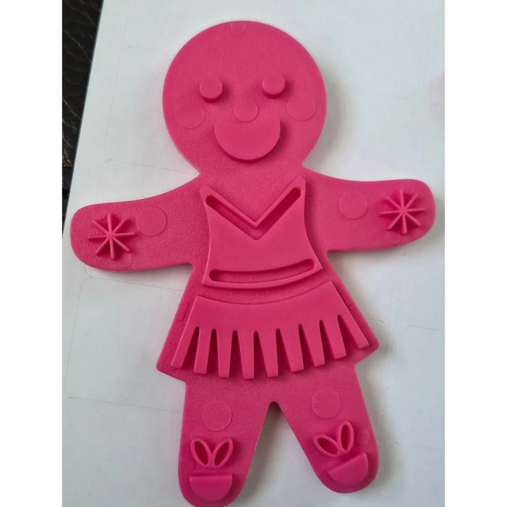Tovolo Gingerbread Girl Cookie Cutter Set 2 Frames 3 Double‎ Sided Templates
